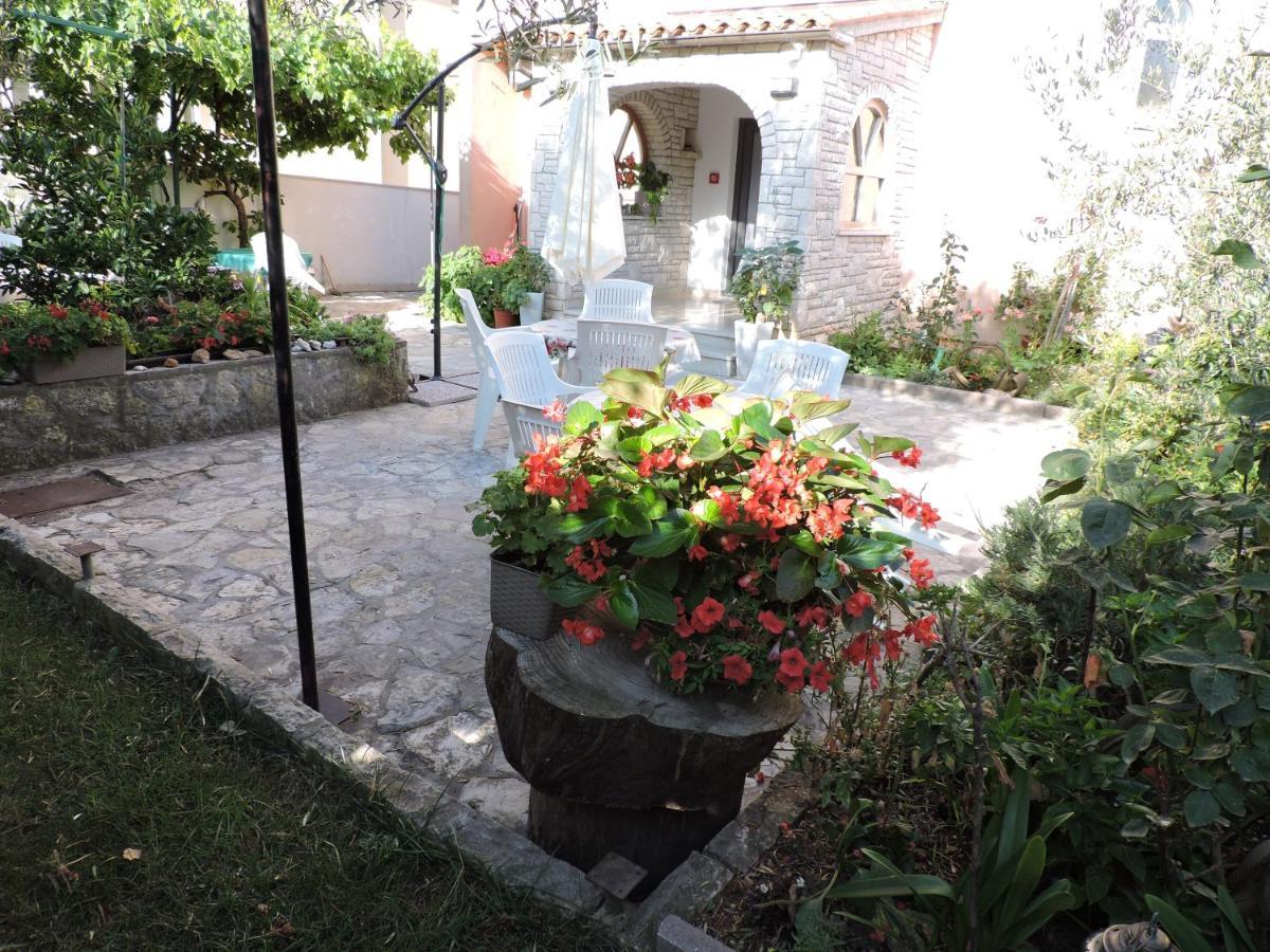 Berat Apartment Vodnjan Exterior foto