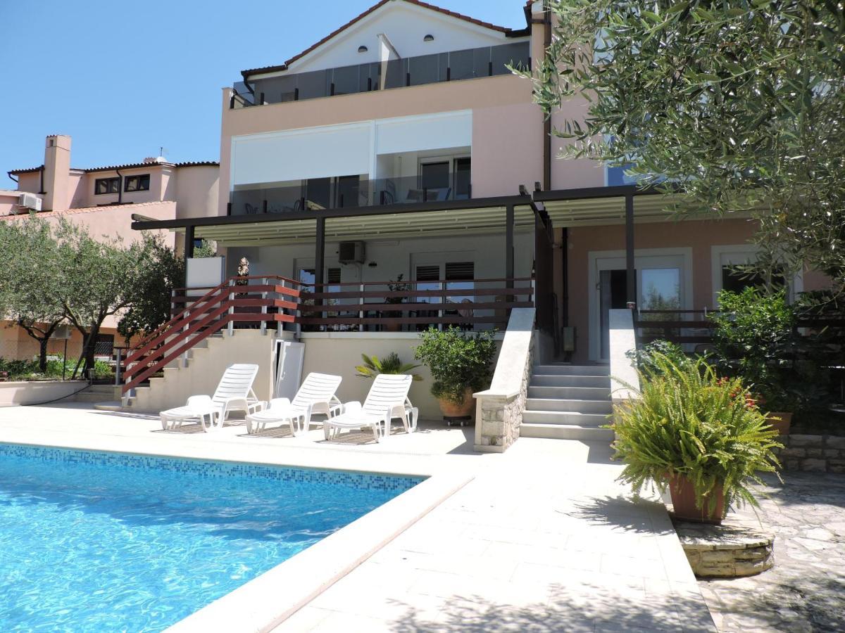 Berat Apartment Vodnjan Exterior foto